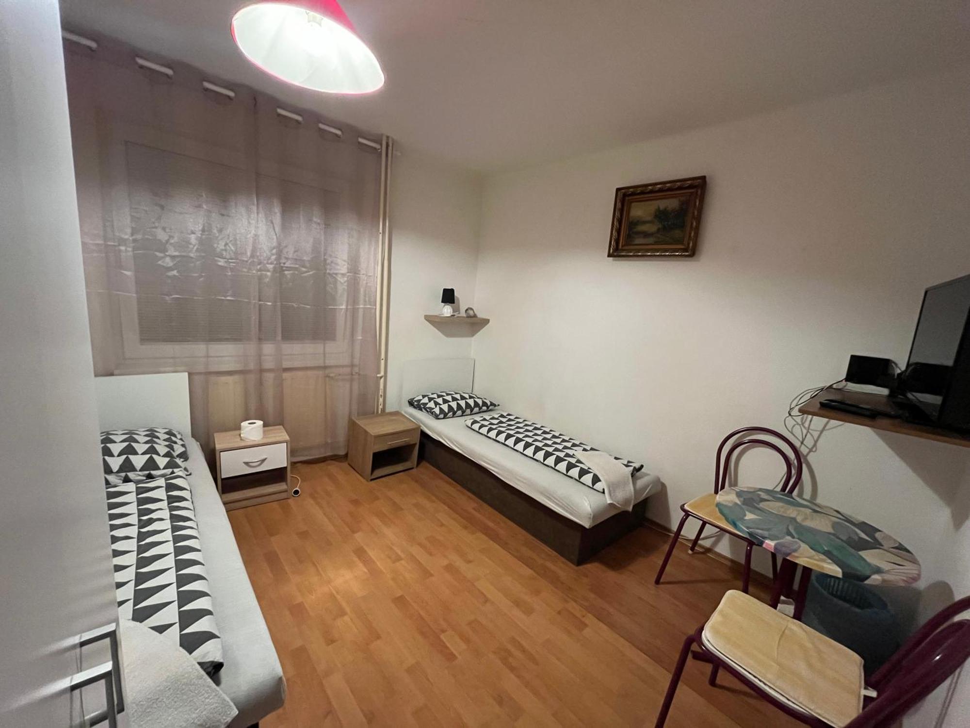 Aparthotel Elisa à Komárno Extérieur photo